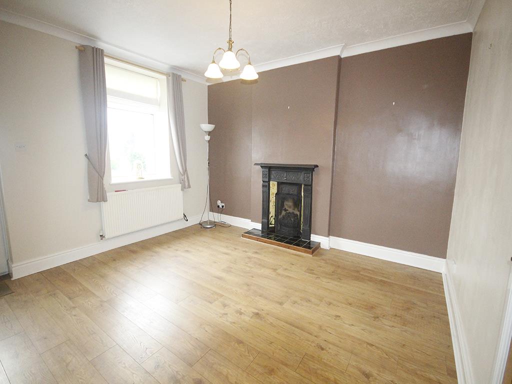 2 bedroom end terrace house Let Agreed in Winewall - _MG_9413.jpg